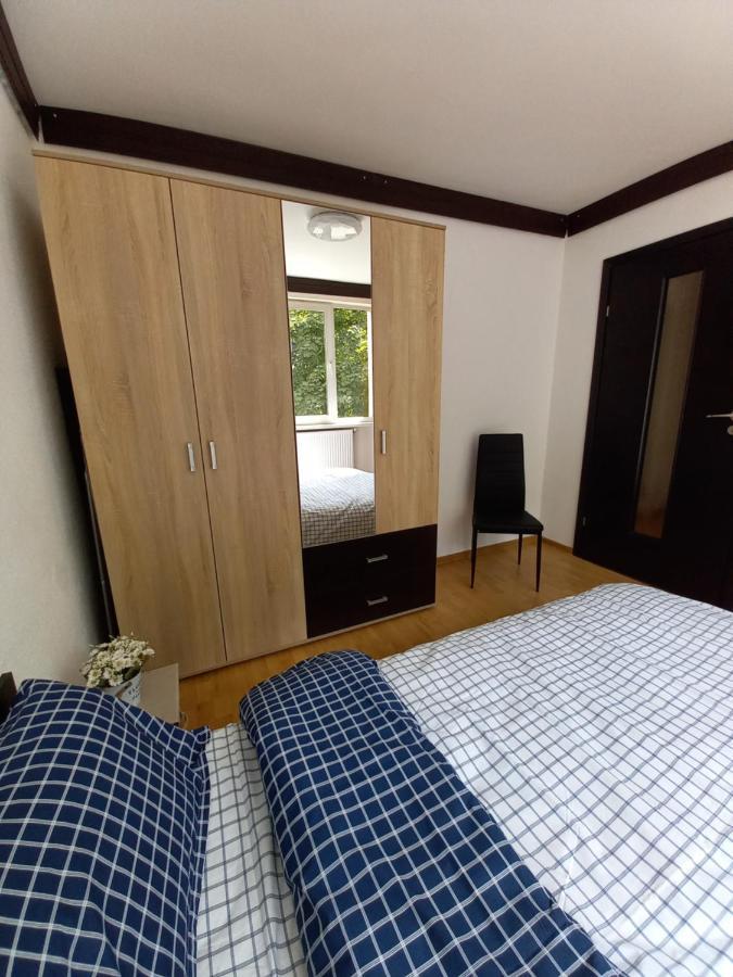Alma Apartament Piatra Neamt Exterior photo